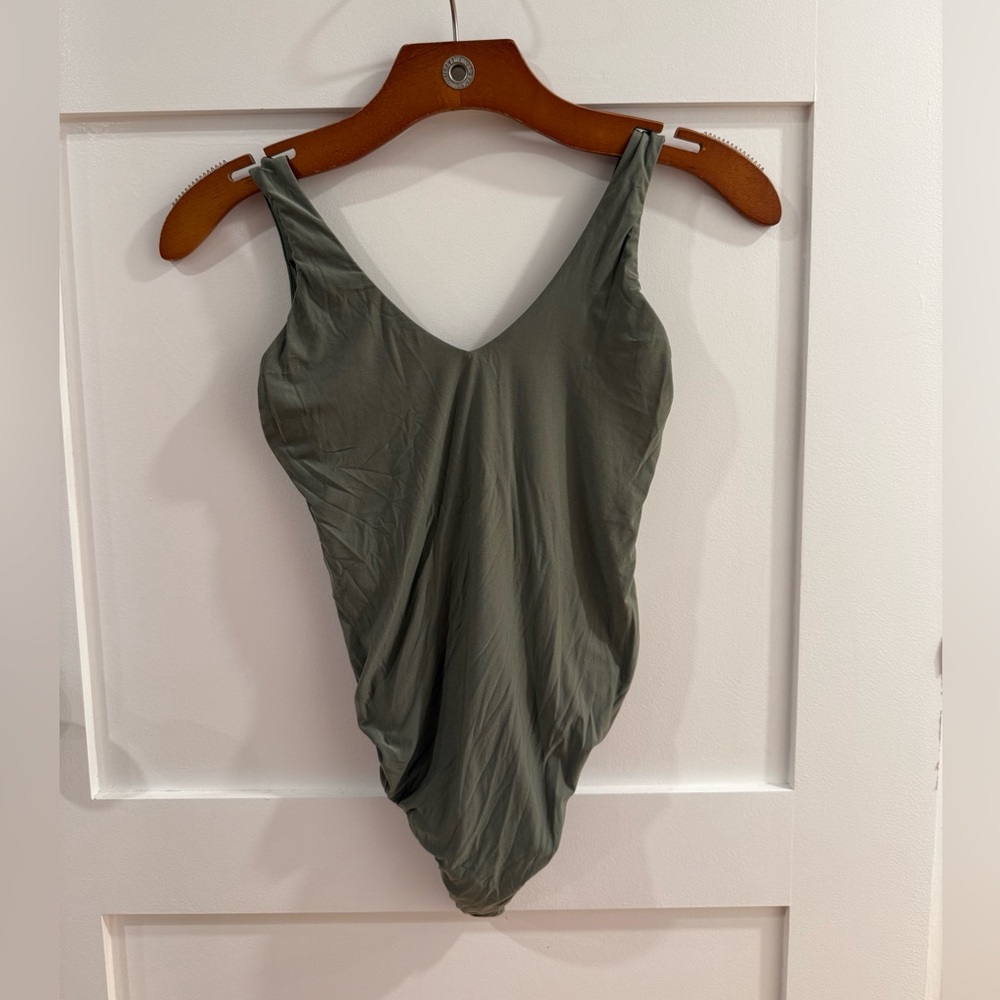 aerie Smootheez Olive Green V Neck Women's Bodysuit